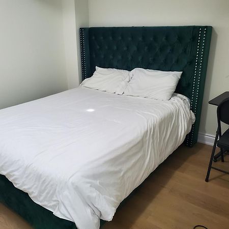 Raesabu Guest House Brampton Esterno foto