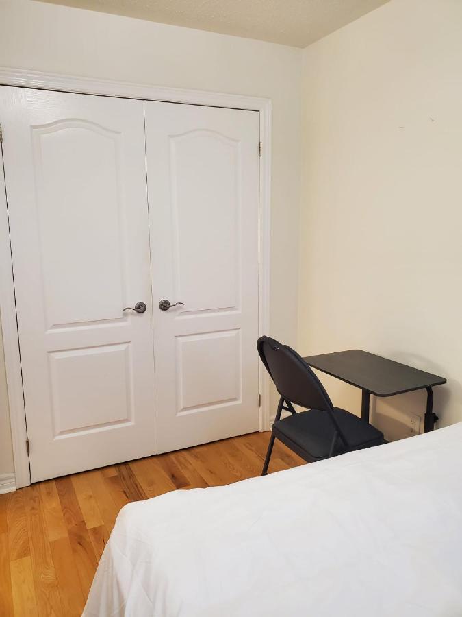Raesabu Guest House Brampton Esterno foto